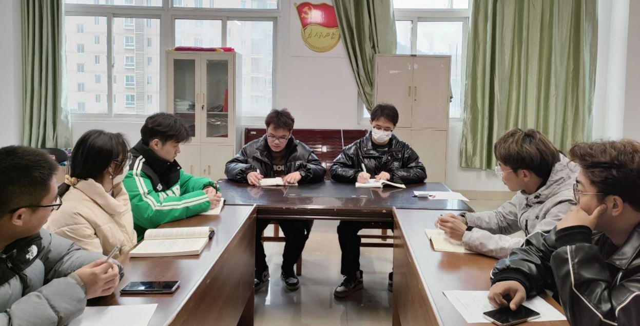 机械与工程学院学生党务工作部署大会