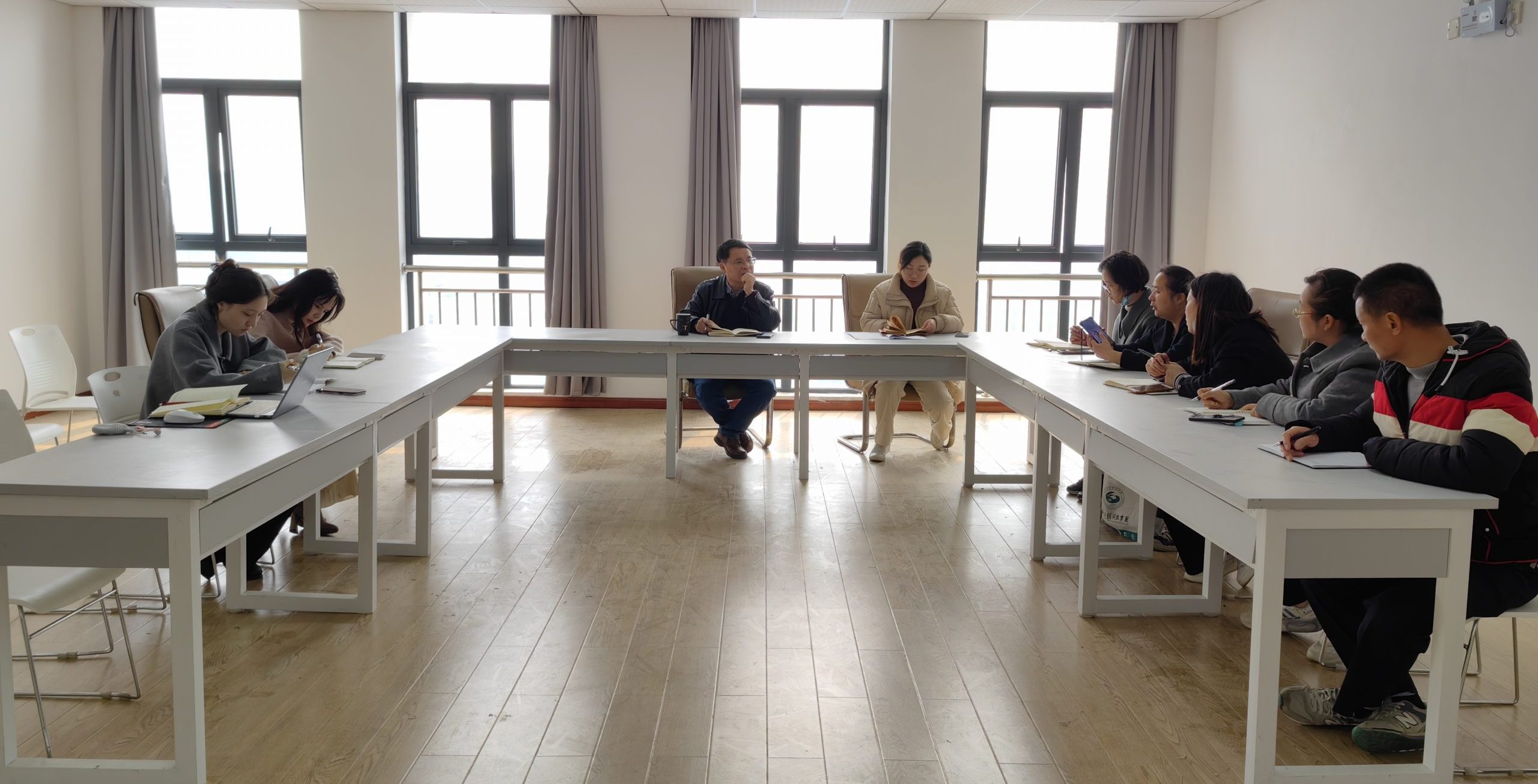 以督促优——计算机与人工智能学院召开教育教学督查工作会议