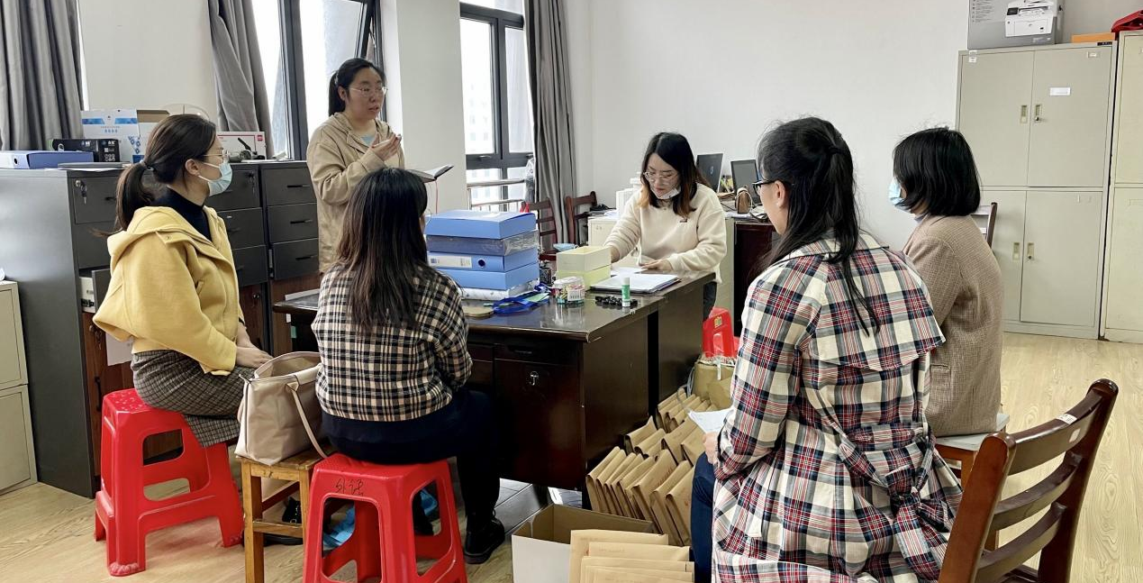 机械与工程学院教工第二党支部三月支部主题党日活动