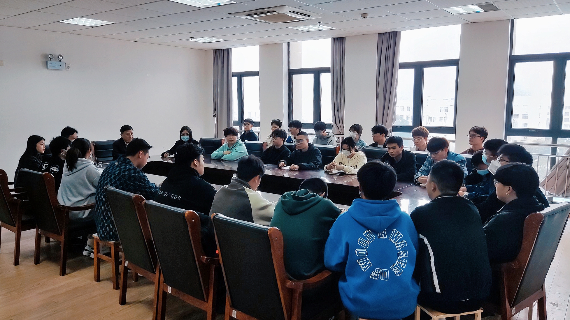 机械与工程学院召开学生座谈会｜倾听心声，暖心交流