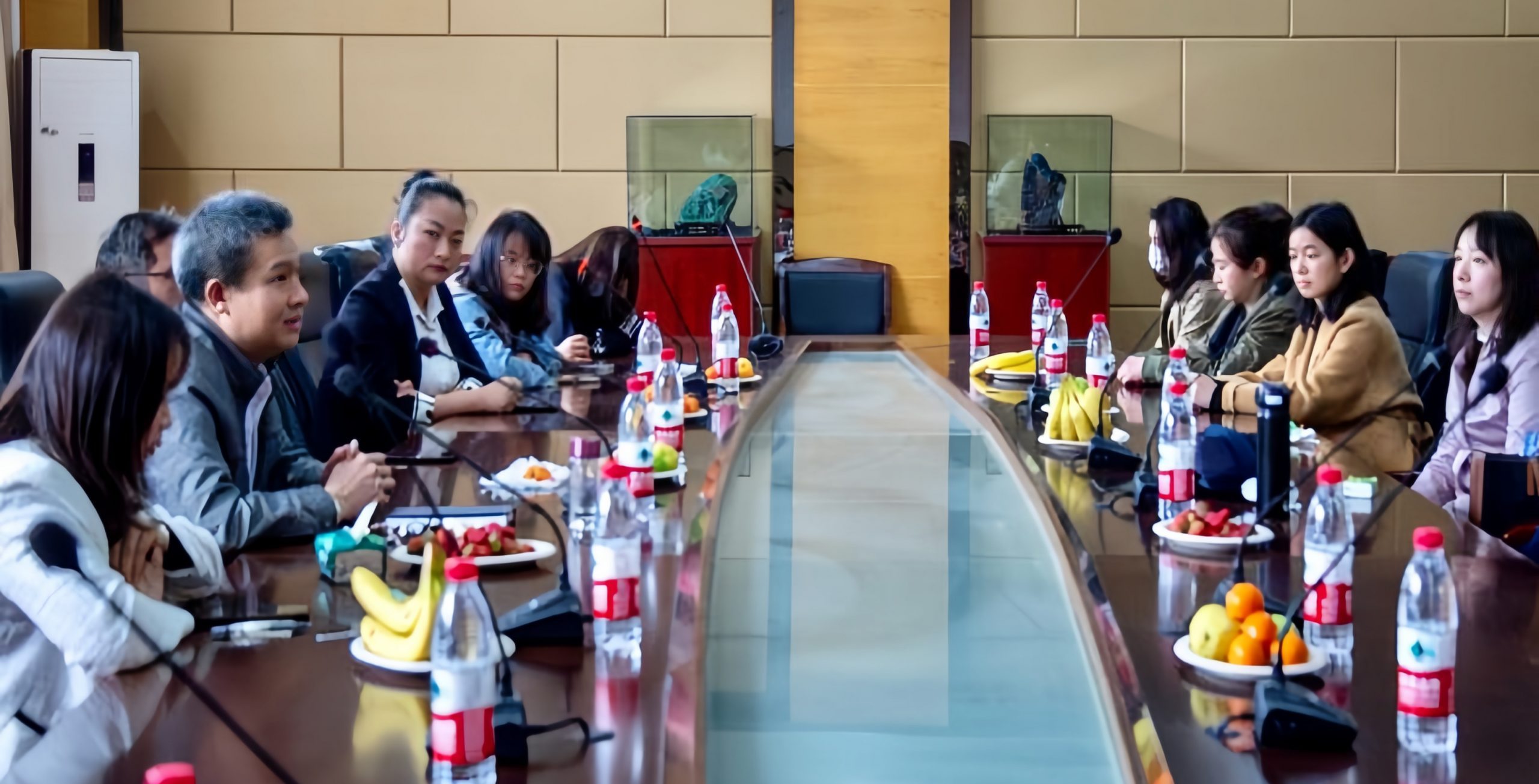 我校人文学院召开一流专业建设研讨会