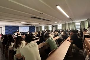 民主评教助反思，教学相长促提升——我校学生信息员评教工作例会顺利开展