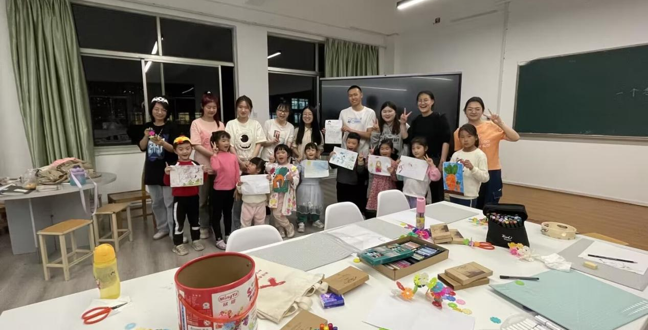 遇见可爱的他们 ——“小树苗”幼稚园第二期开班了