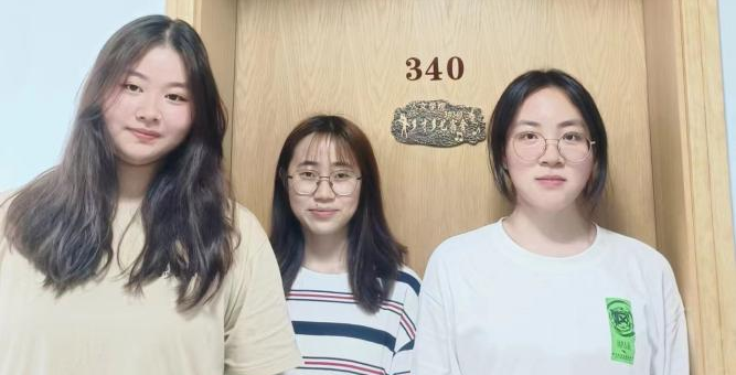 团结互助  共创温馨 人文学院举行优秀宿舍寝室授牌仪式