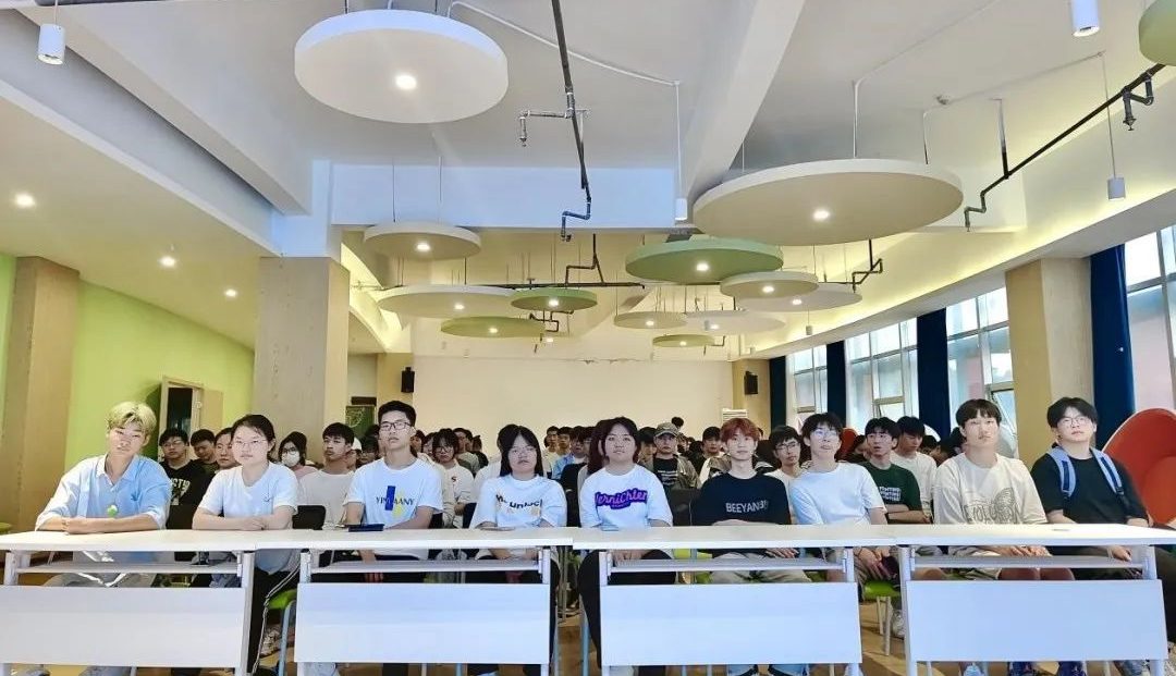 寝室长心理危机干预专题培训