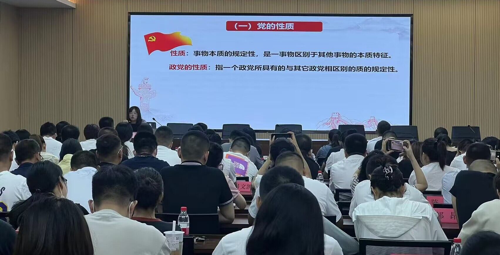 我校马克思主义学院求是宣讲团深入江夏区国资系统讲党课