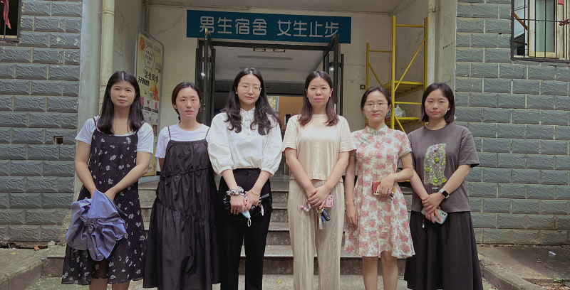 2023届经管毕业生最后一次暖心查寝活动