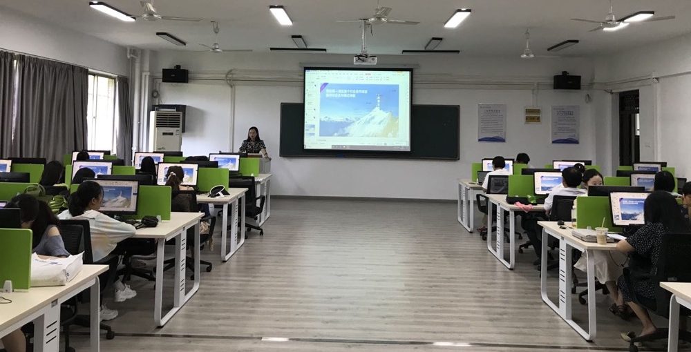 武工院经济与管理学院开展青年教师多媒体课件制作技能培训会（二）