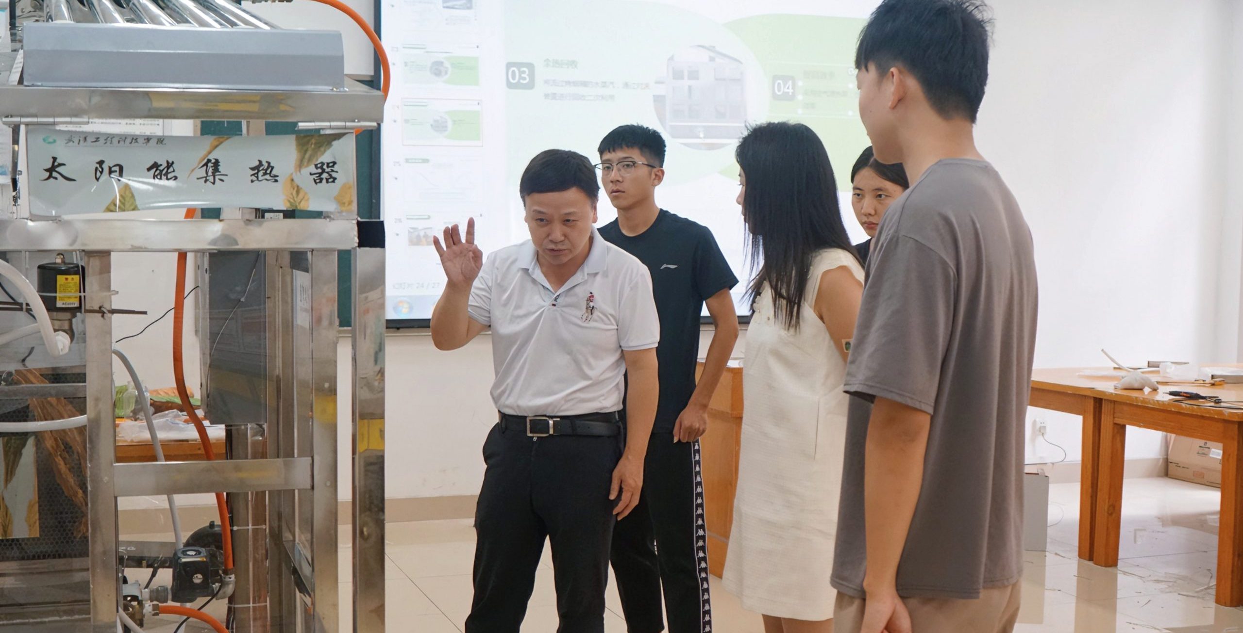 以赛促学 以赛促教 以赛促改丨武工院机械与工程学院领导现场指导节能减排大赛备赛