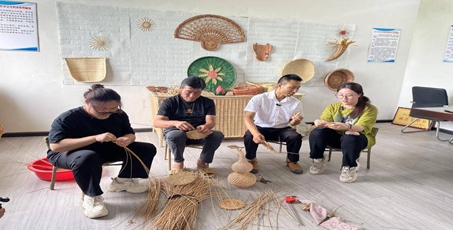 传承柳编技艺，弘扬非遗文化——艺传学子暑期实践赴襄阳考察程河柳编文化