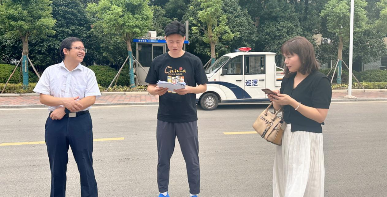 抓学风 促教风 人文学院开展教学查课行动