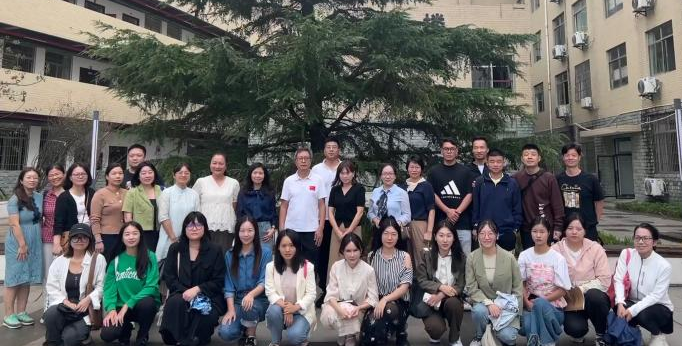 青蓝结对 蓄力启航 | 武汉工程科技学院人文学院顺利开展青蓝工程之蓝师示范课活动