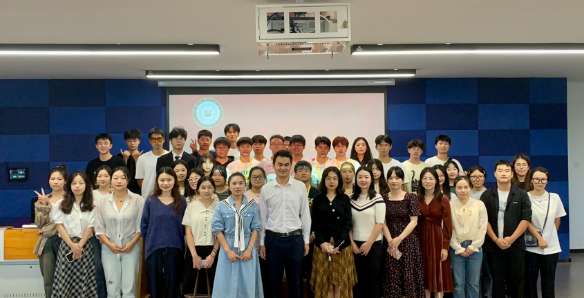 以热忱之心，书青春扉页｜人文学院2023级新生军训表彰大会