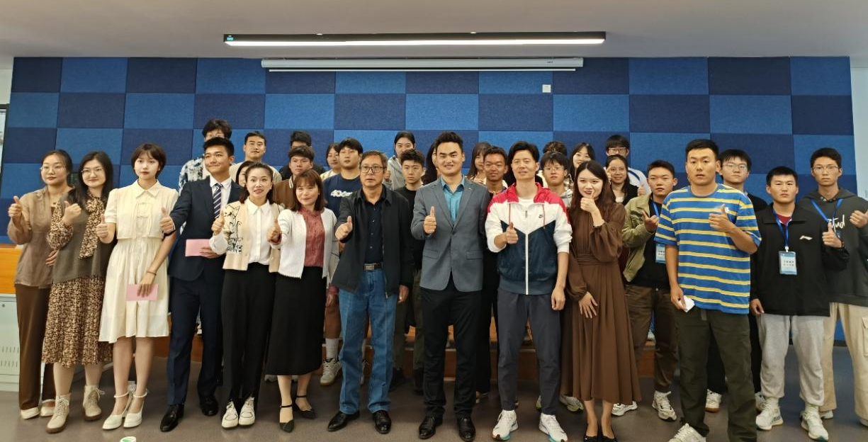 坚定初心，再创辉煌 人文学院第十九届校园秋季运动会动员大会顺利举行