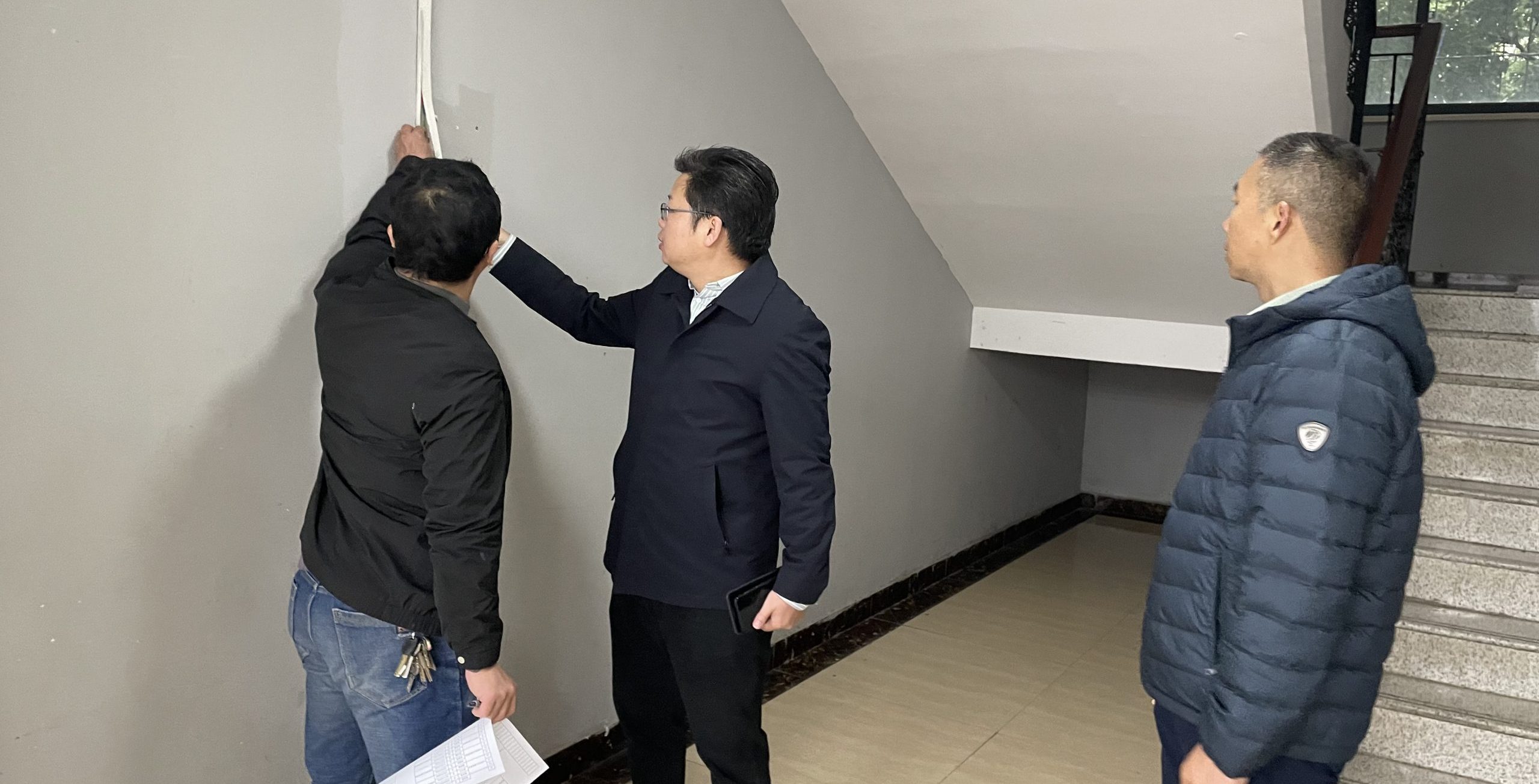 【安全检查】后勤保卫处开展学生公寓、教师公寓、商铺隐患排查工作