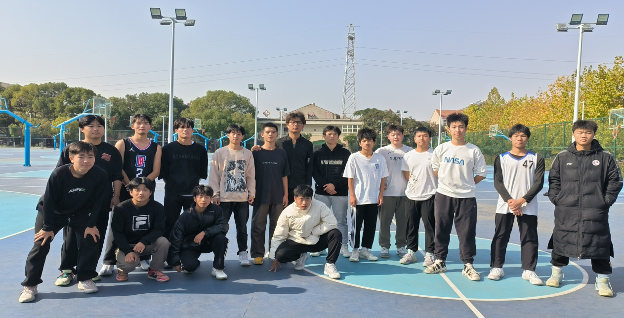 团结制胜，合作共赢 ——2023级机械设计及其自动化专业第二场篮球比赛