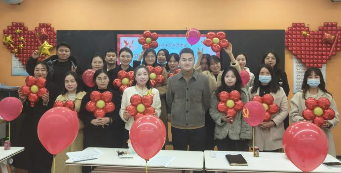 以育为诗 以教为歌  人文学院第四届辅导员素质能力大赛初赛育人故事分享会