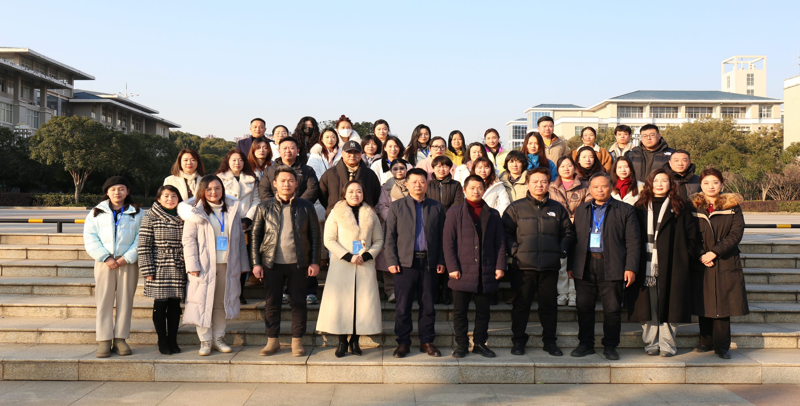 艺术与传媒学院教师赴东湖学院参加高等院校艺术类一流本科课程虚拟仿真项目建设研讨会