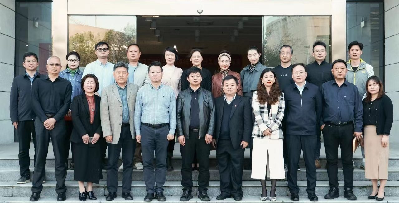 武汉工程科技学院与江夏区文化和旅游局签订校地战略合作框架协议