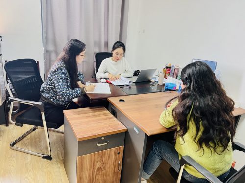 经管学院各办公室集中学习怀进鹏部长讲话