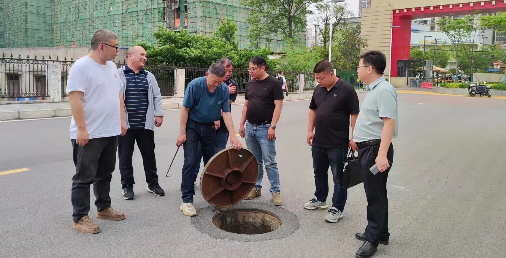 节能型校园建设┃江夏区水务局深入学校开展用水安全检查
