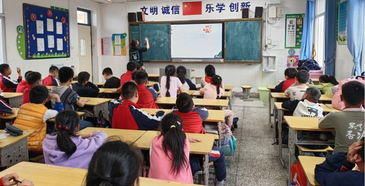 社团服务实习小报（一）之在志愿中不断成长