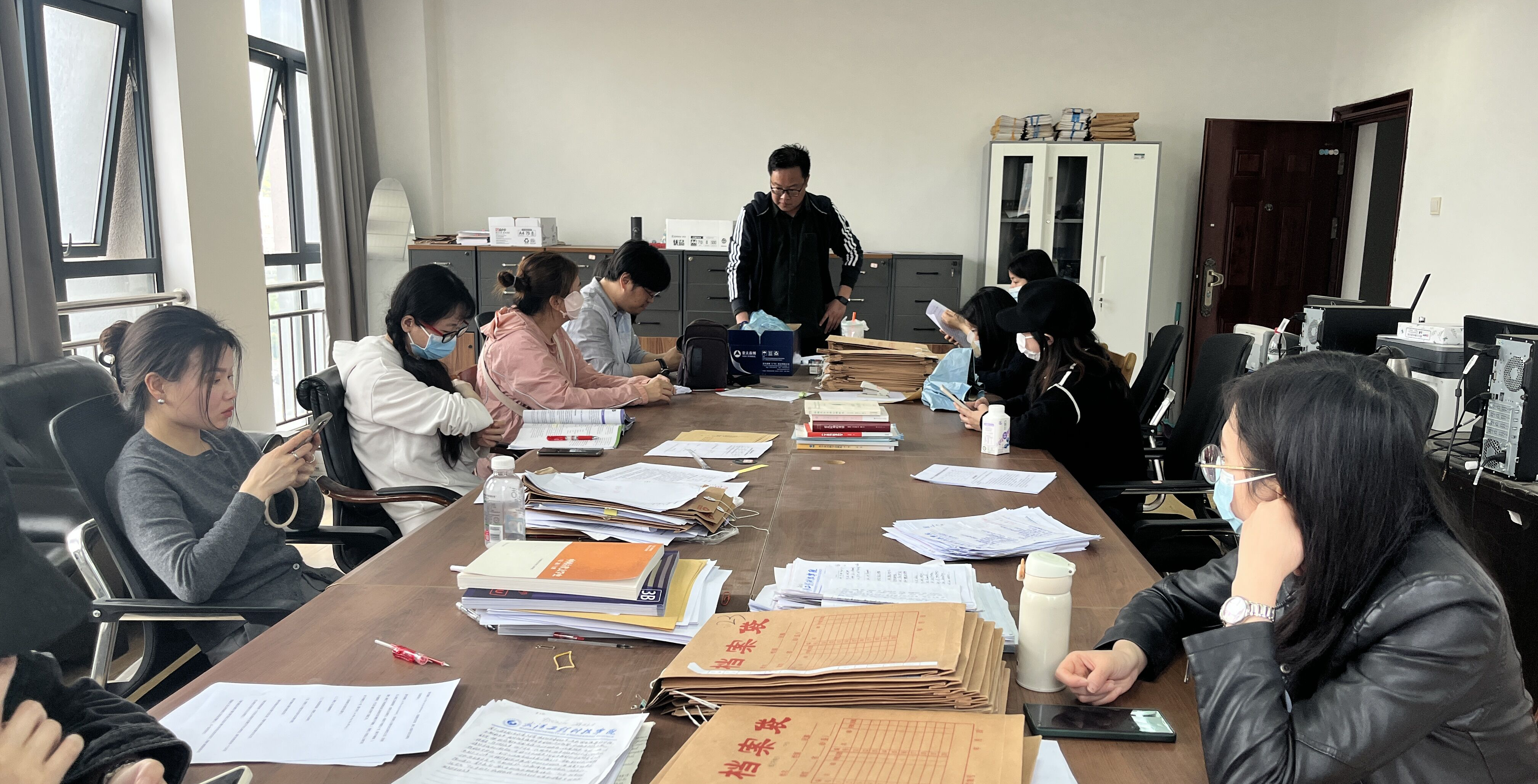 英语系召开2024年英语专业八级考试考务培训会