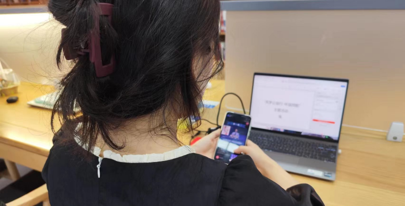 经济与管理学院组织学生收看“全民反诈宣传月”系列直播节目