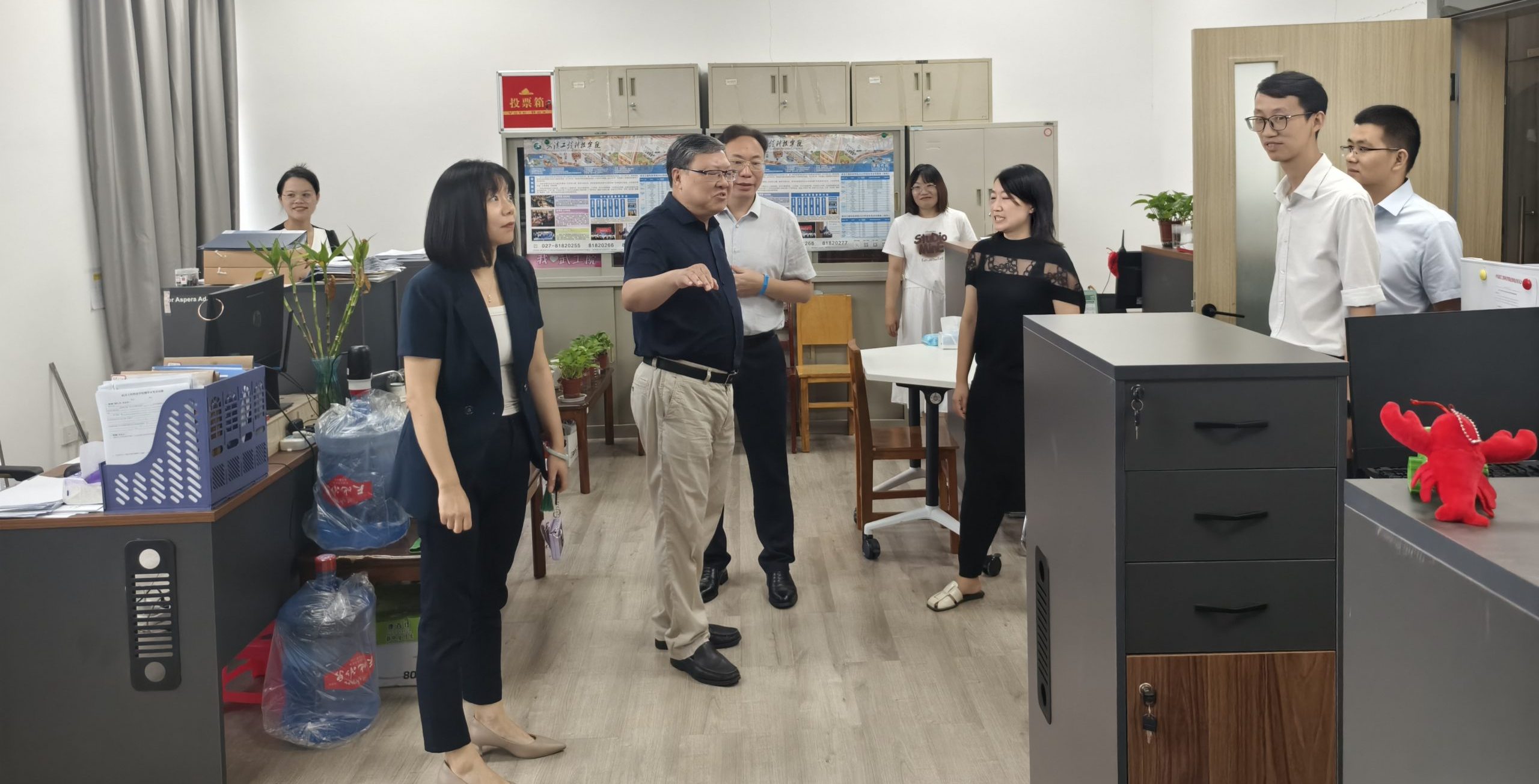 武汉工程科技学院开展2024年秋季开学校园安全联合大检查