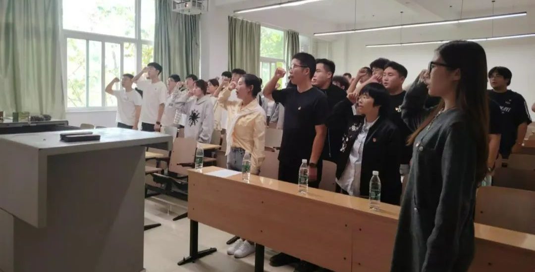 2024年机械与工程学院学生党支部十月份主题党日活动