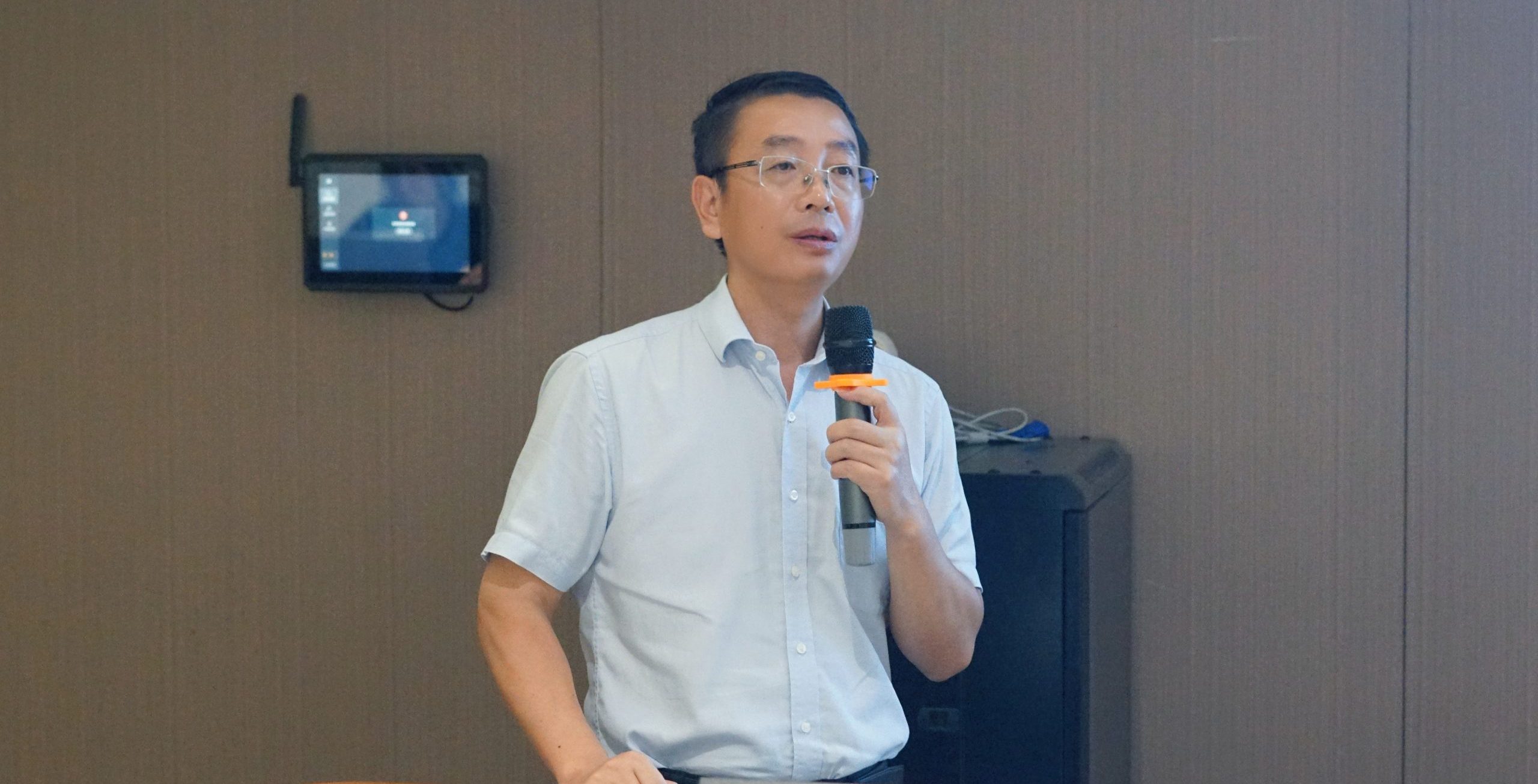 加快发展新质生产力——学校党委副书记、校长助理唐军国为24级学生讲授形势与政策课