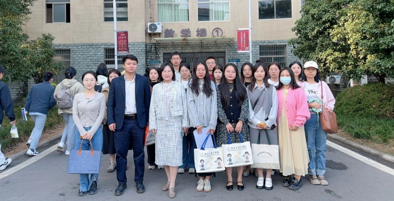 以查促学 以学铸魂——经济与管理学院查课促学活动