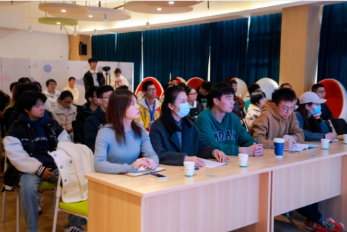 职规赛事|学校举行第二届全国大学生职业规划大赛培训讲座